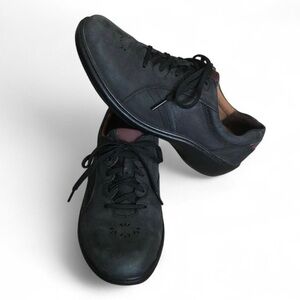 New Balance ARAVON  Women's BLACK LEATHER LACE-UP SHOES size US 8.5D